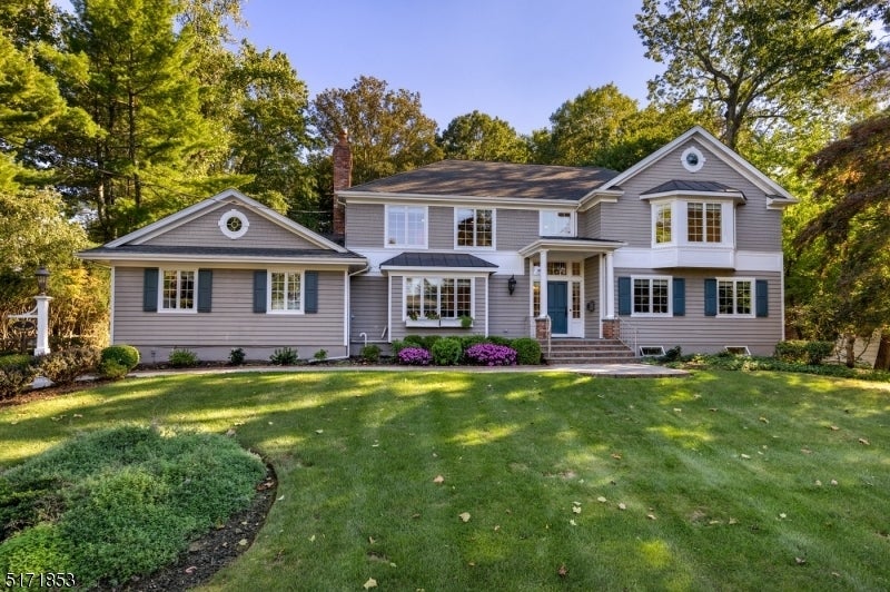 7 Byron Rd, Millburn Twp.