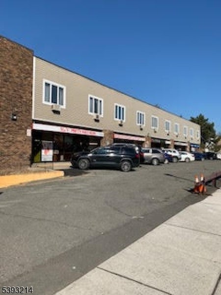 Photo of Listing #3994203