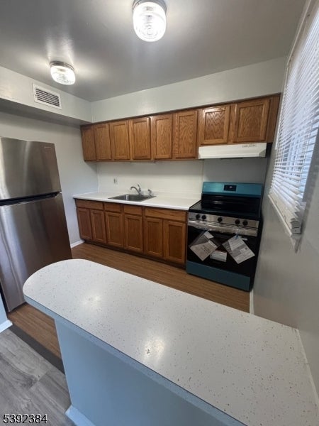 Photo of Listing #3994273