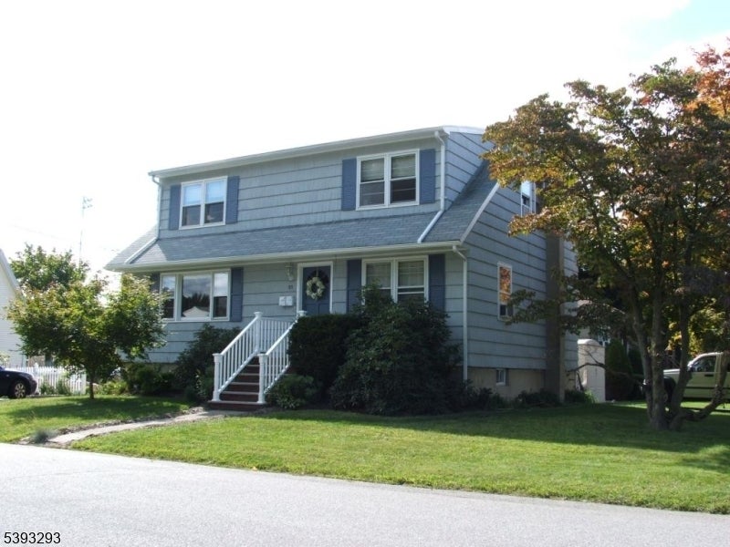 Photo of Listing #3994300