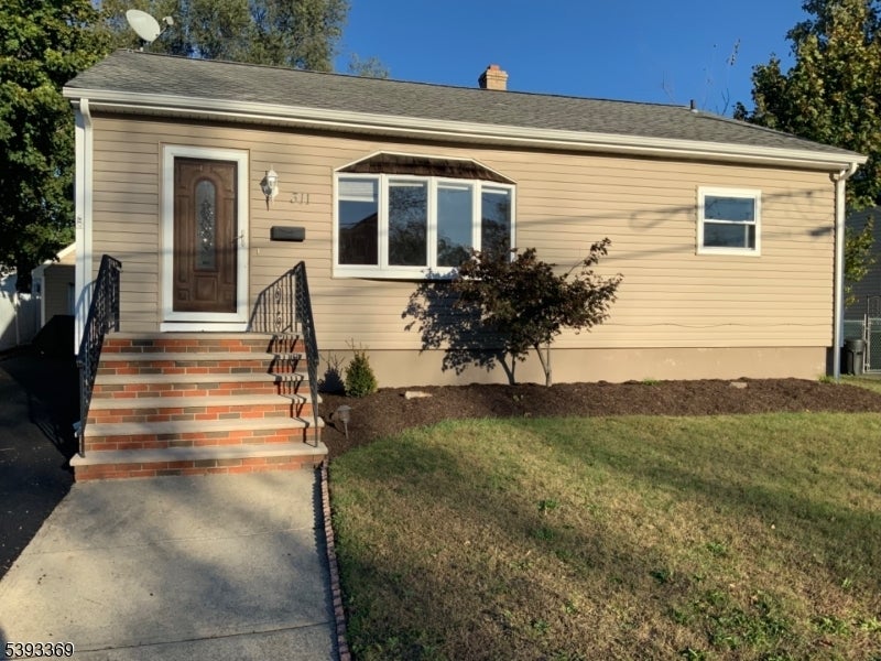 Photo of Listing #3994396