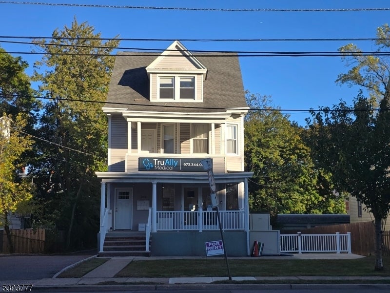 Photo of Listing #3994740