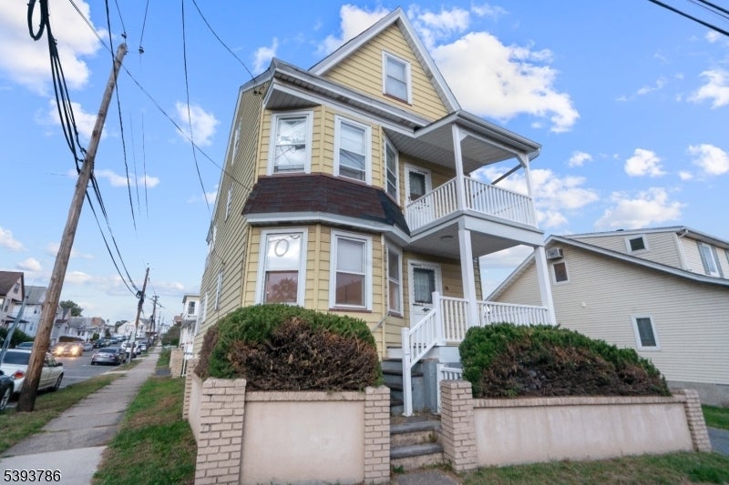 Photo of Listing #3994778