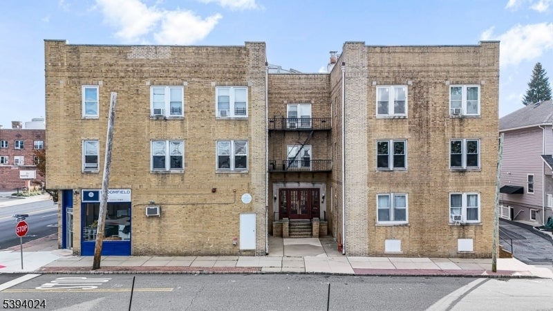 2 Washburn Place, Caldwell Boro Twp.