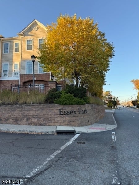 Photo of Listing #3994930