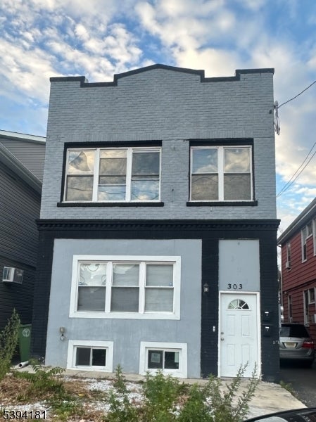 303 E 9th Avenue, Roselle Boro