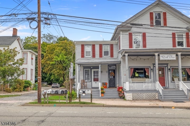 Photo of Listing #3995305