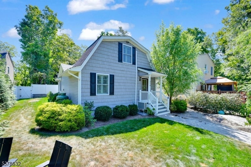 574 Warwick Turnpike, West Milford Twp.