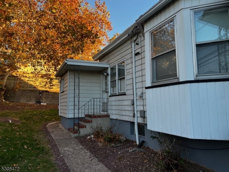 Photo of Listing #3996203