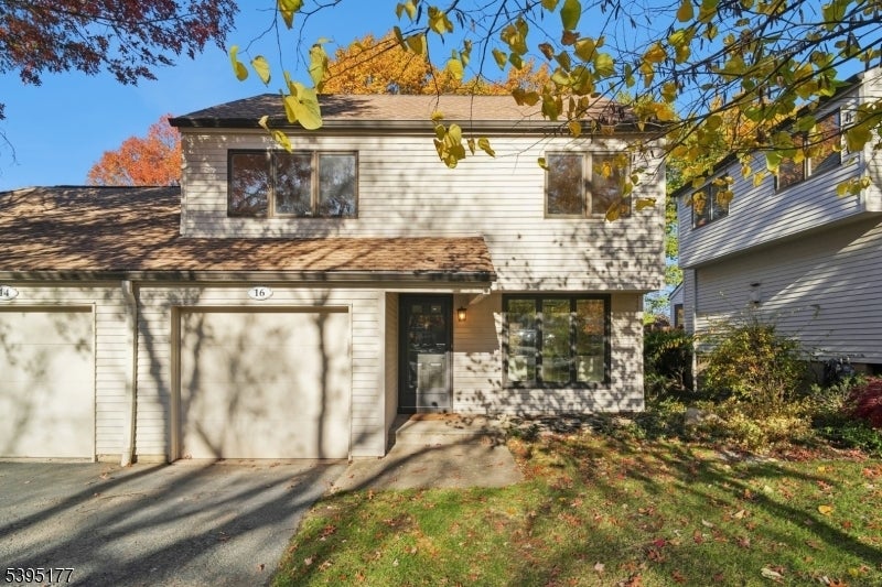 Photo of Listing #3996518