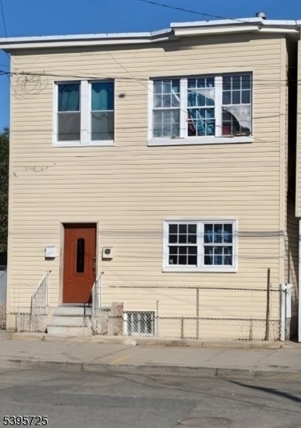 Photo of Listing #3996671