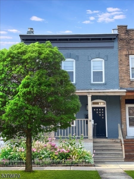 Photo of Listing #3997596