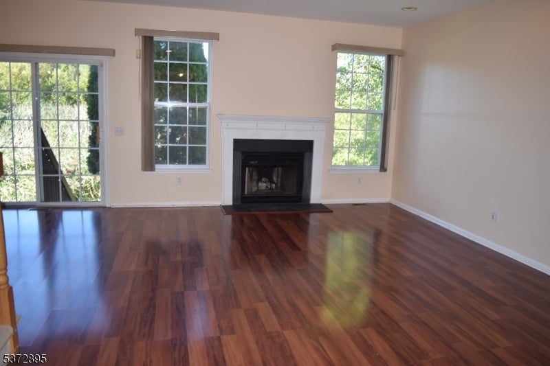 Photo of Listing #3997766