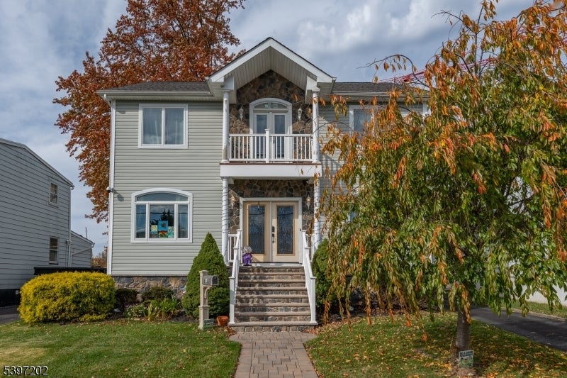 Photo of Listing #3997794