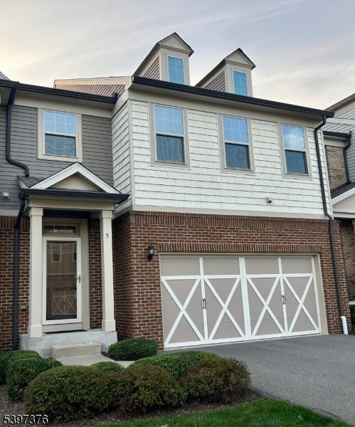 Photo of Listing #3997944