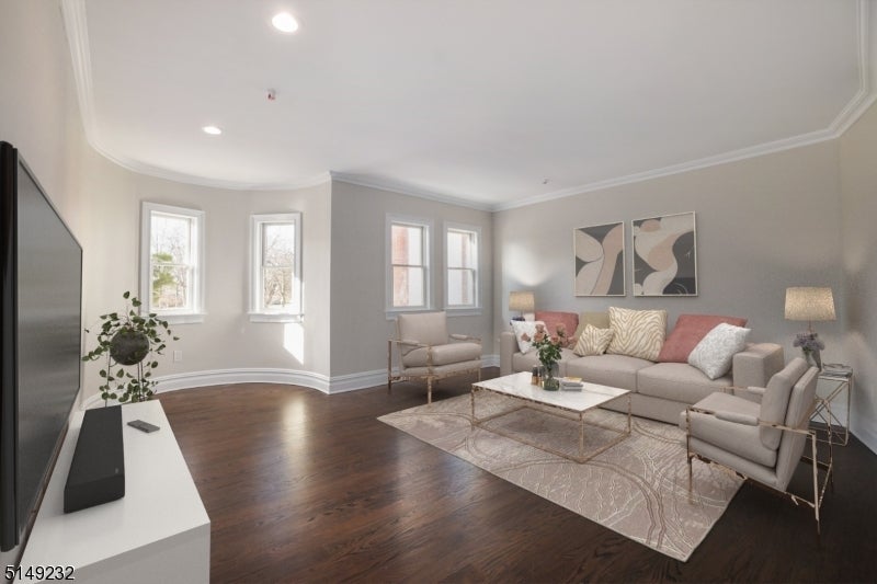 Photo of Listing #3997981