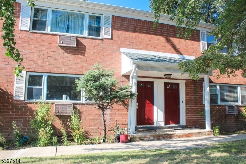 Photo of Listing #3998060