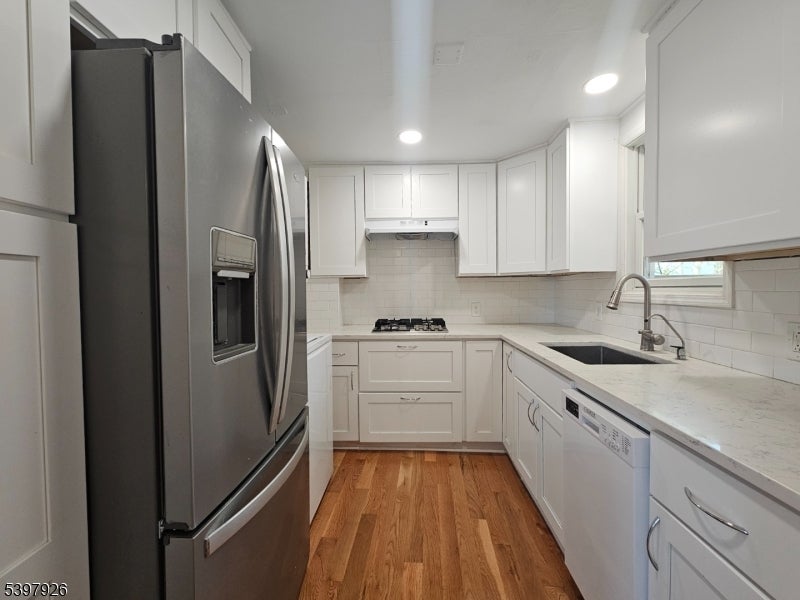 Photo of Listing #3998446