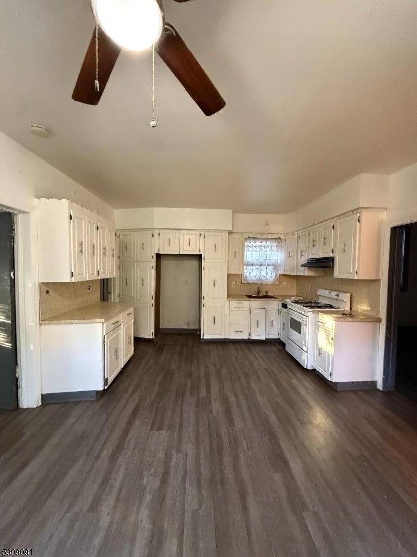 Photo of Listing #3998572