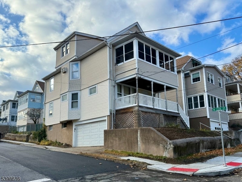 Photo of Listing #3999159