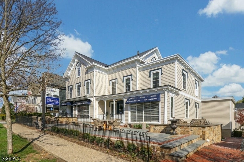 Photo of Listing #3999294