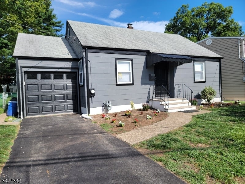 Photo of Listing #3999312