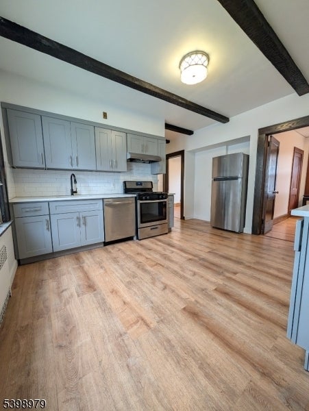 Photo of Listing #3999369