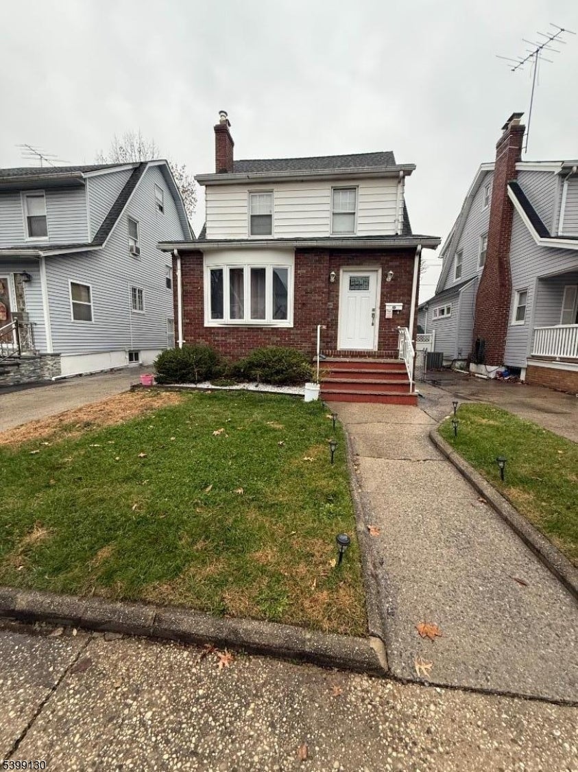 Photo of Listing #3999496