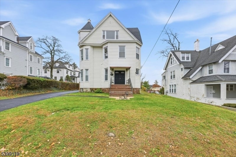 Photo of Listing #3999499