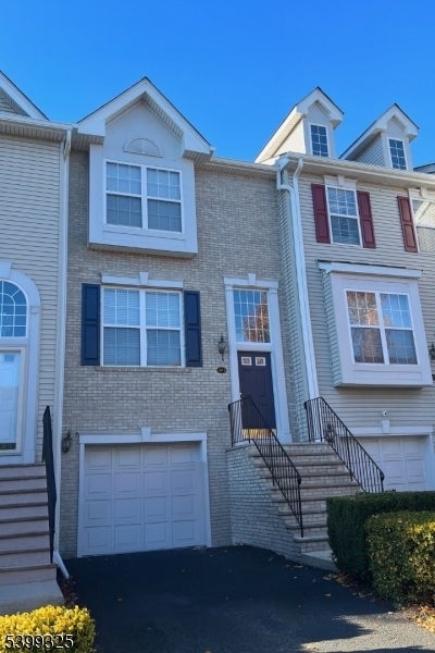 Photo of Listing #3999701