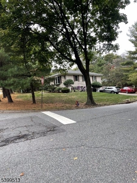 Photo of Listing #3999803