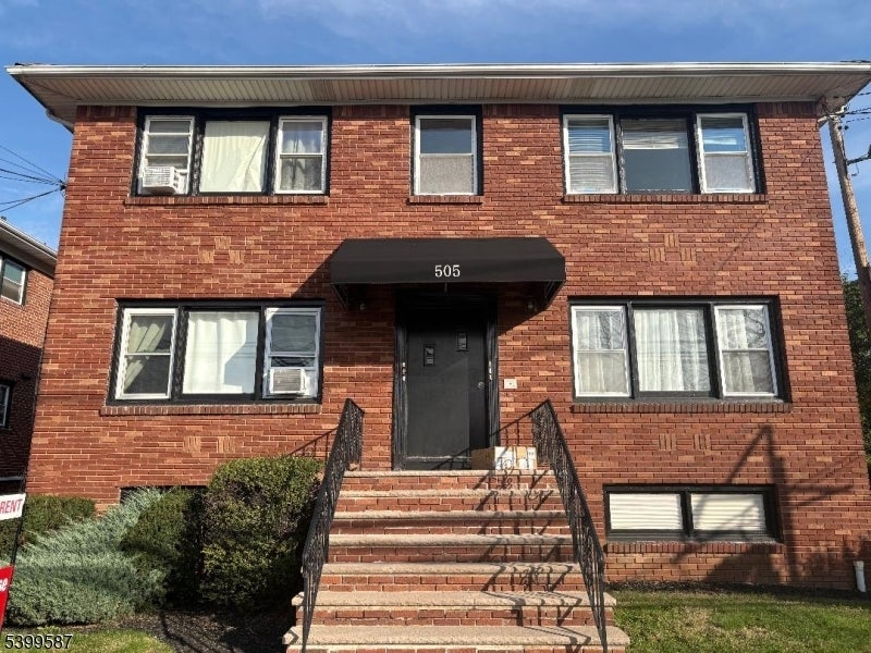 Photo of Listing #3999886