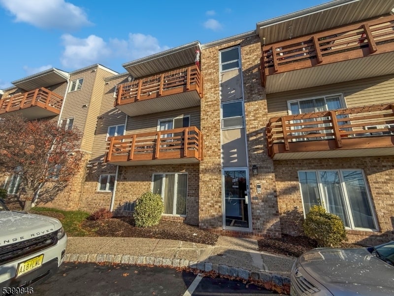 Photo of Listing #4000465