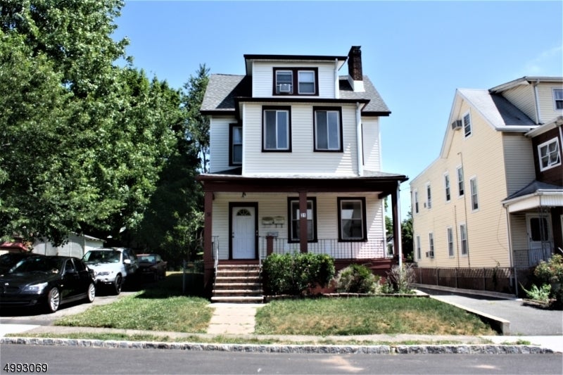 Photo of Listing #4000493