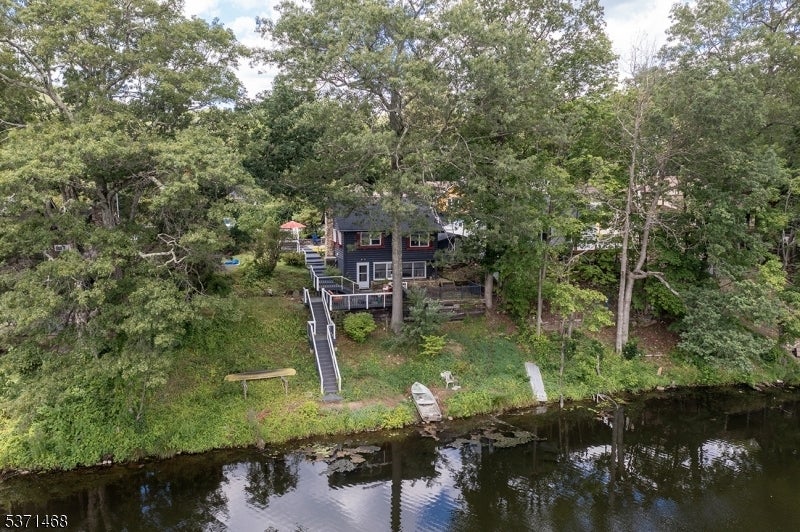 Photo of Listing #4000502