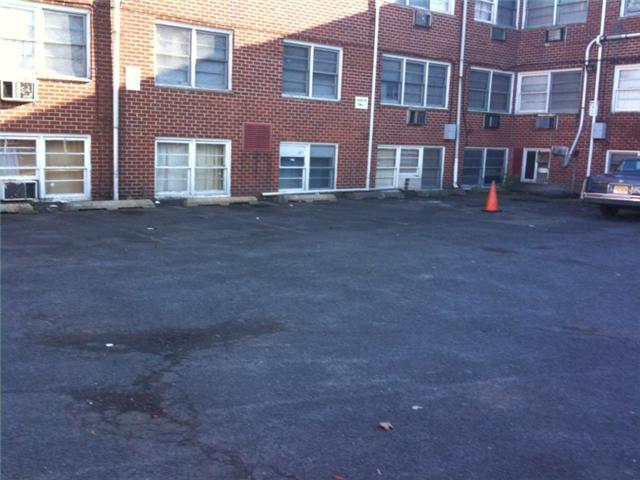 Photo of Listing #4000523