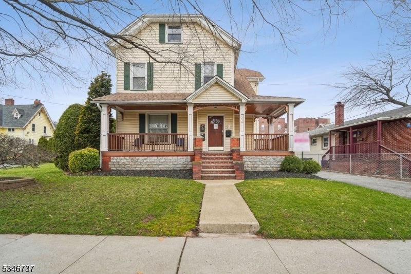 Photo of Listing #4000619