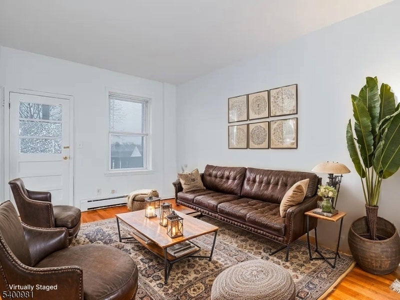 Photo of Listing #4001087