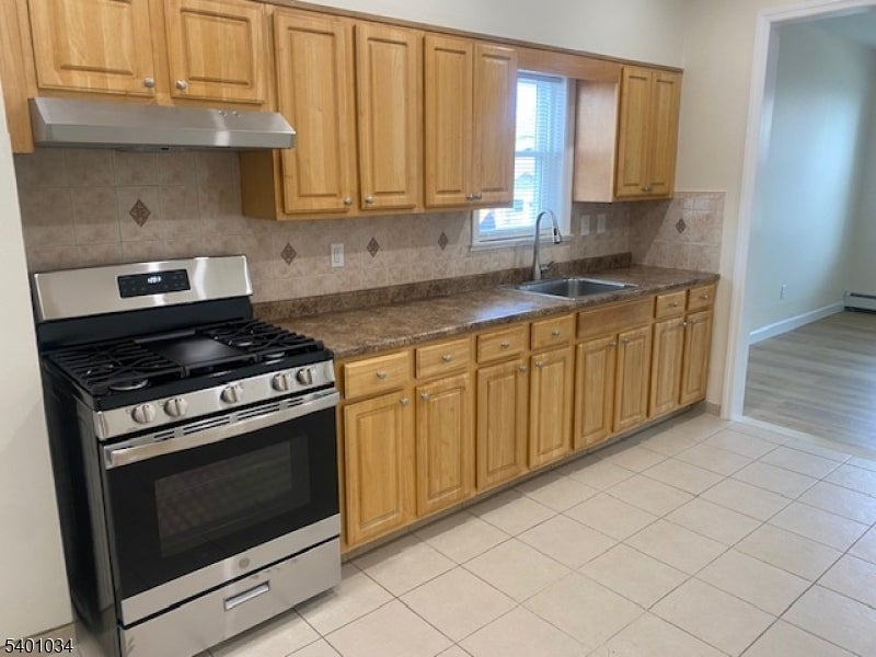 Photo of Listing #4001135