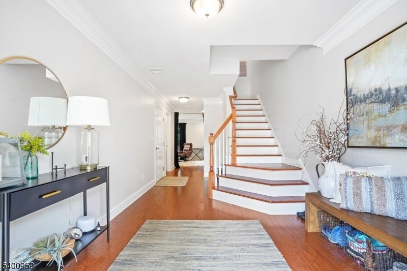 Photo of Listing #4001170