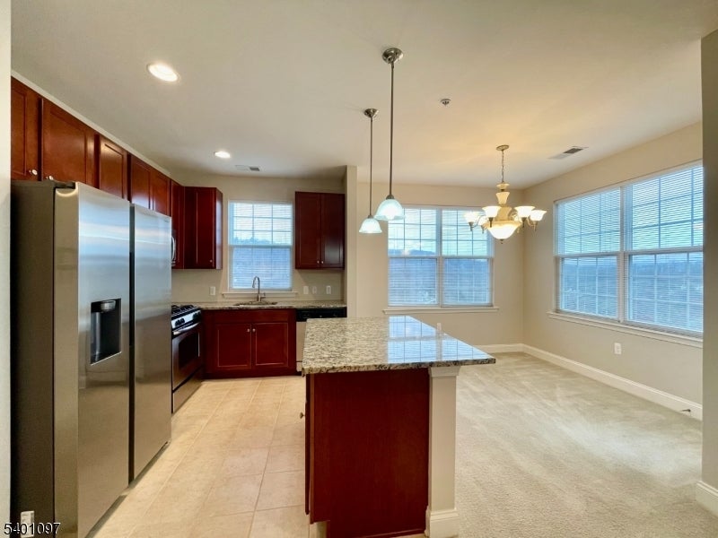 Photo of Listing #4001185