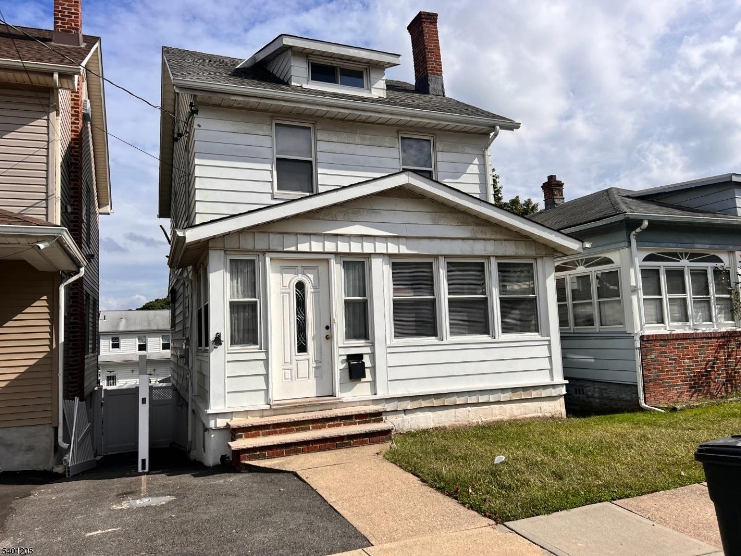 Photo of Listing #4001266