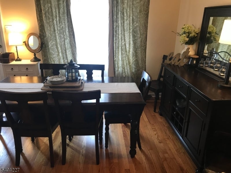 Photo of Listing #4001297