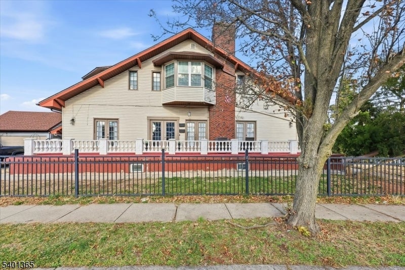 Photo of Listing #4001493