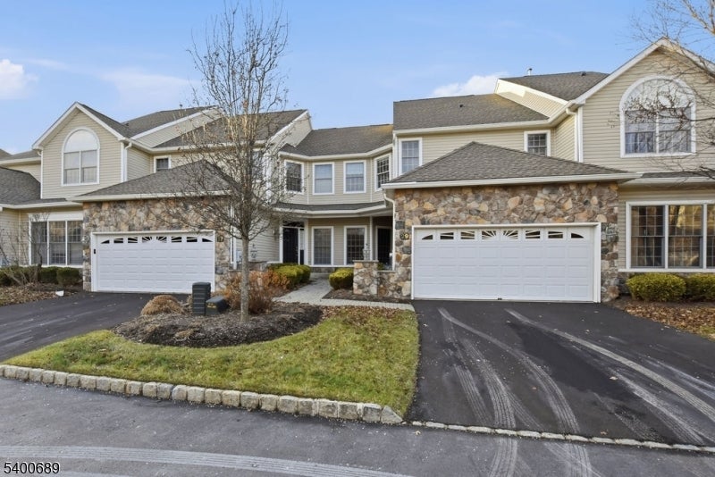 Photo of Listing #4001499