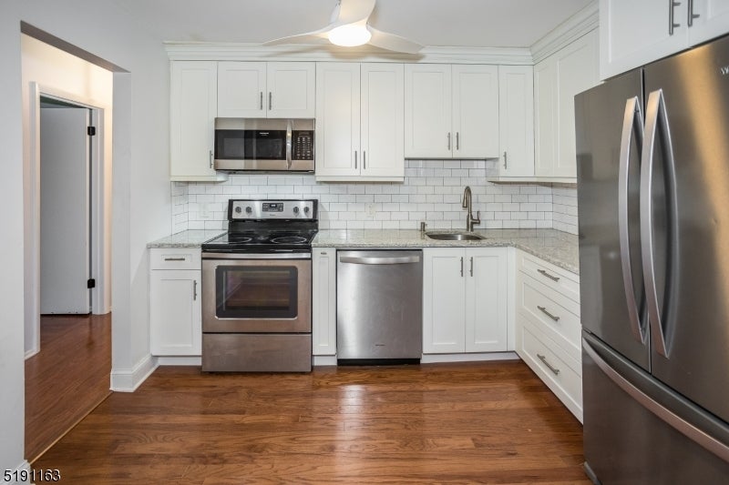 Photo of Listing #4001782