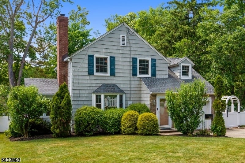 Photo of Listing #4002150