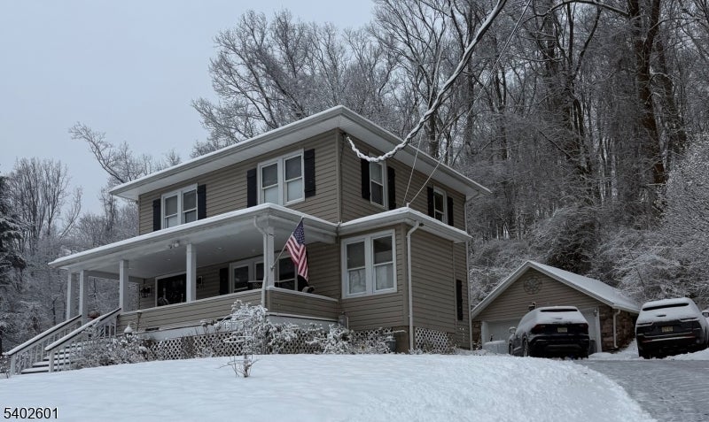 Photo of Listing #4002421