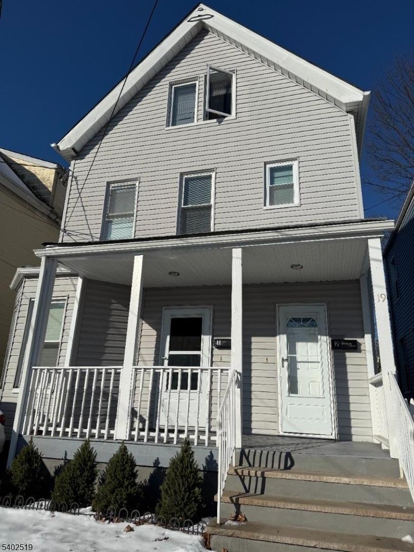 Photo of Listing #4002467