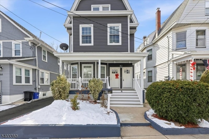 Photo of Listing #4003142